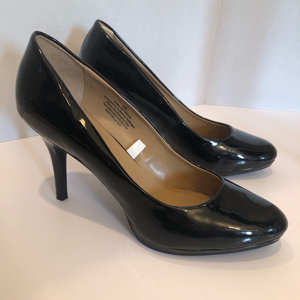 Merona Black Heels size 9.5